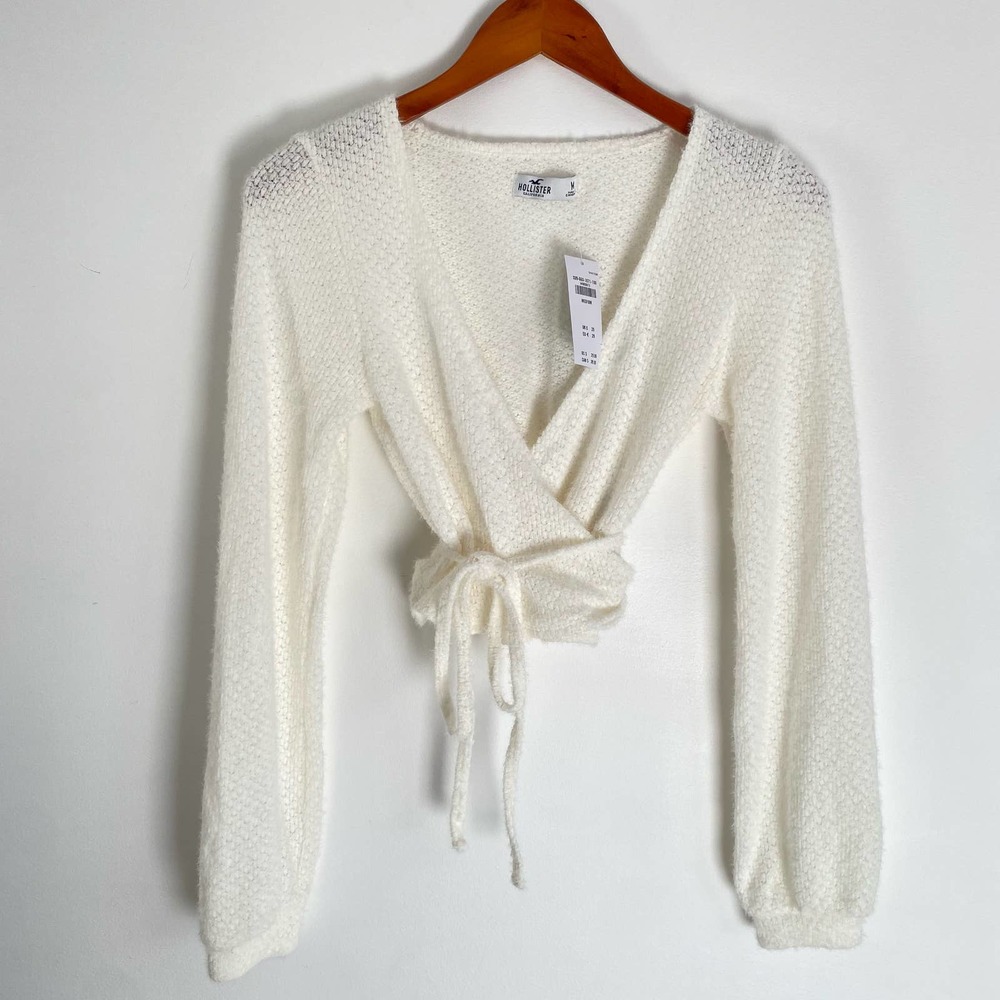 NWT Hollister Wrap Sweater Crop Top Size Medium White